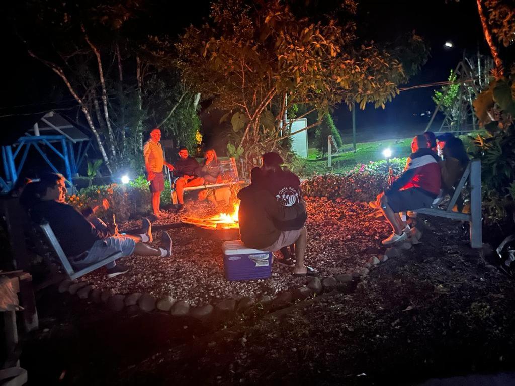 Cabanas El Bosque Turrialba Exterior foto